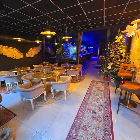 Moonlight Lady, Our Secret On The Med!