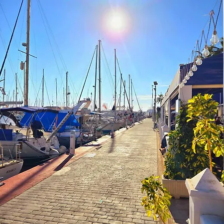 Moonlight Lady, Our Secret On The Med! Ботель