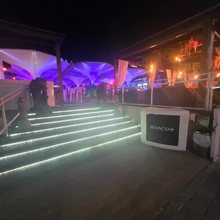 Úszó hotel Moonlight Lady, Our Secret On The Med! Torrevieja
