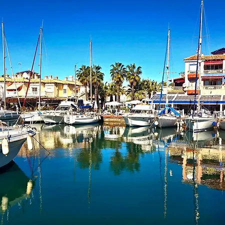 Moonlight Lady, Our Secret On The Med! * 托雷维耶哈