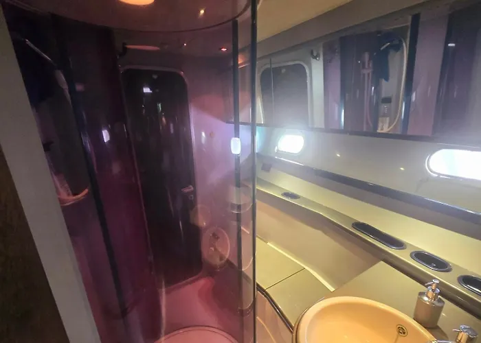 Moonlight Lady, Our Secret On The Med! * 托雷维耶哈